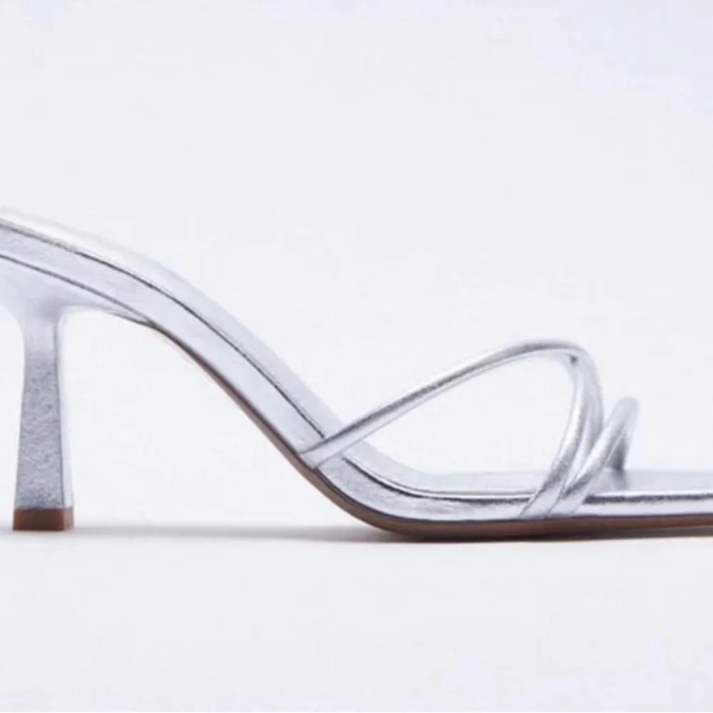 ZARA Beautiful Metallic Silver Slip On Front Strap Stiletto🔥🔥🔥 - Picture 5 of 12